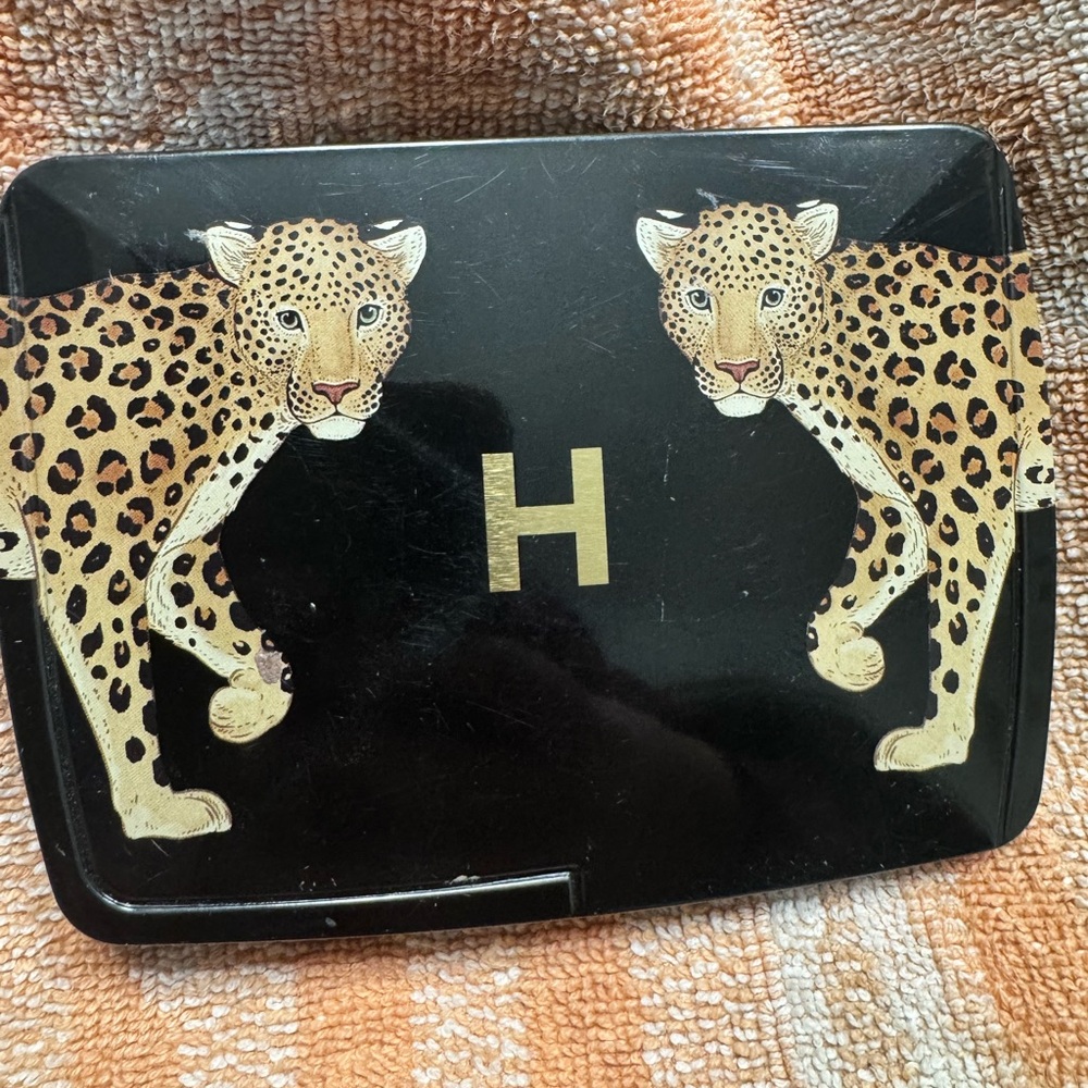 Hourglass ambient lighting palette-Leopard